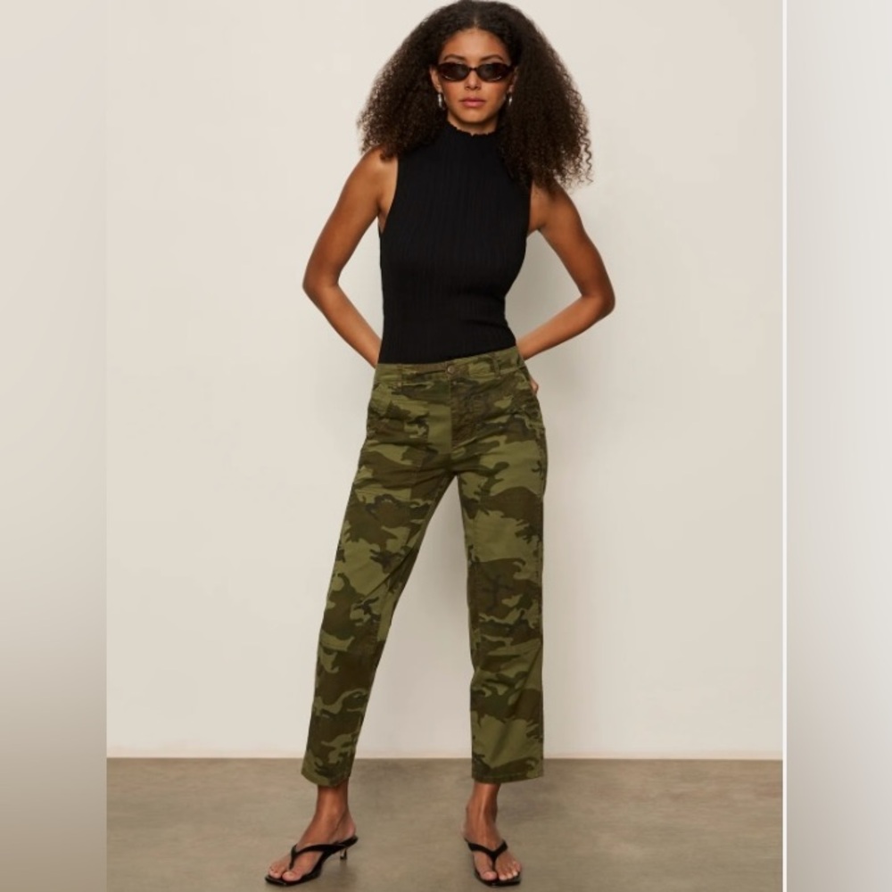 Sanctuary Camo Pants Size 30